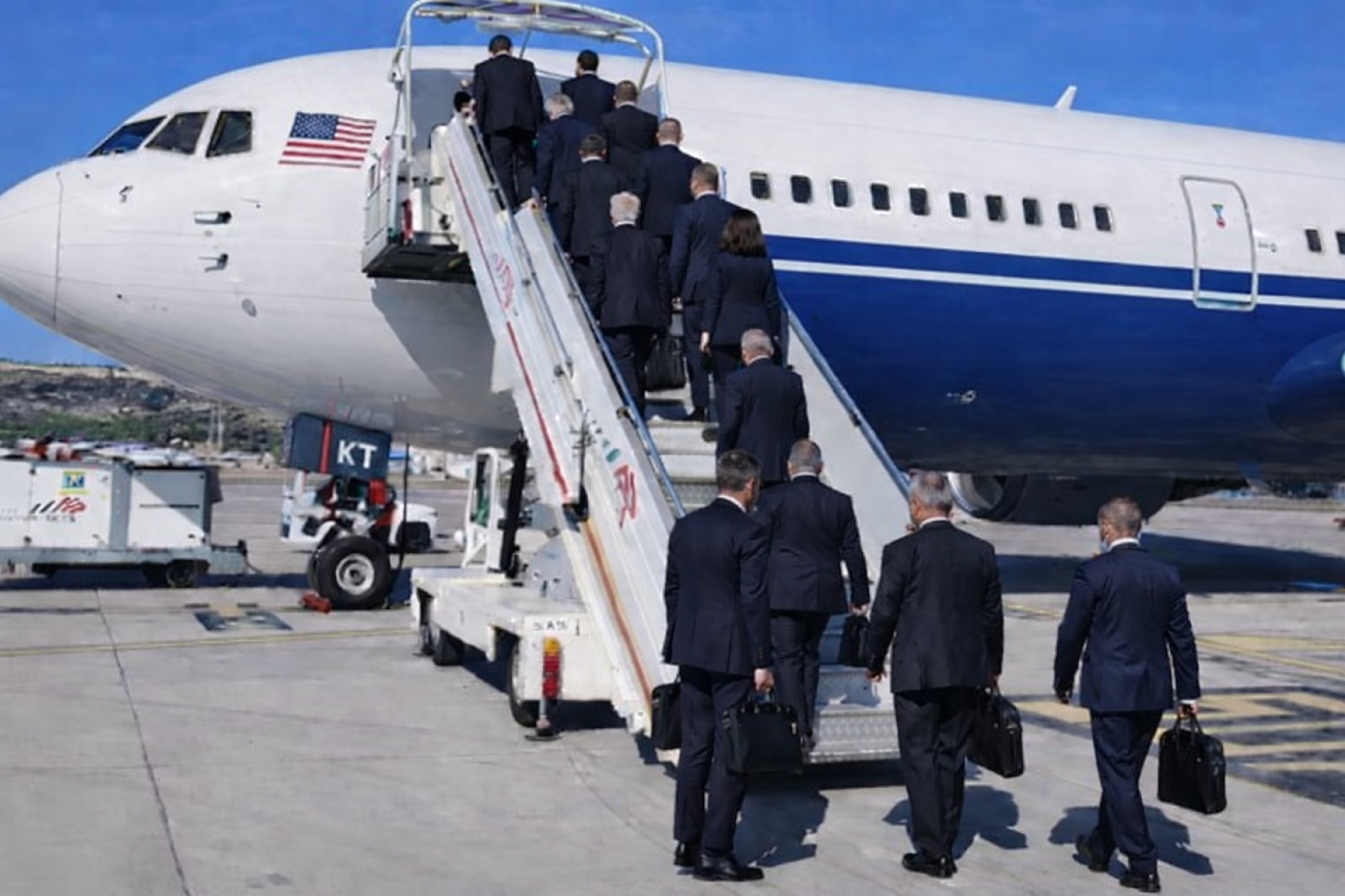 Flexible Aircraft Options for Government Missions