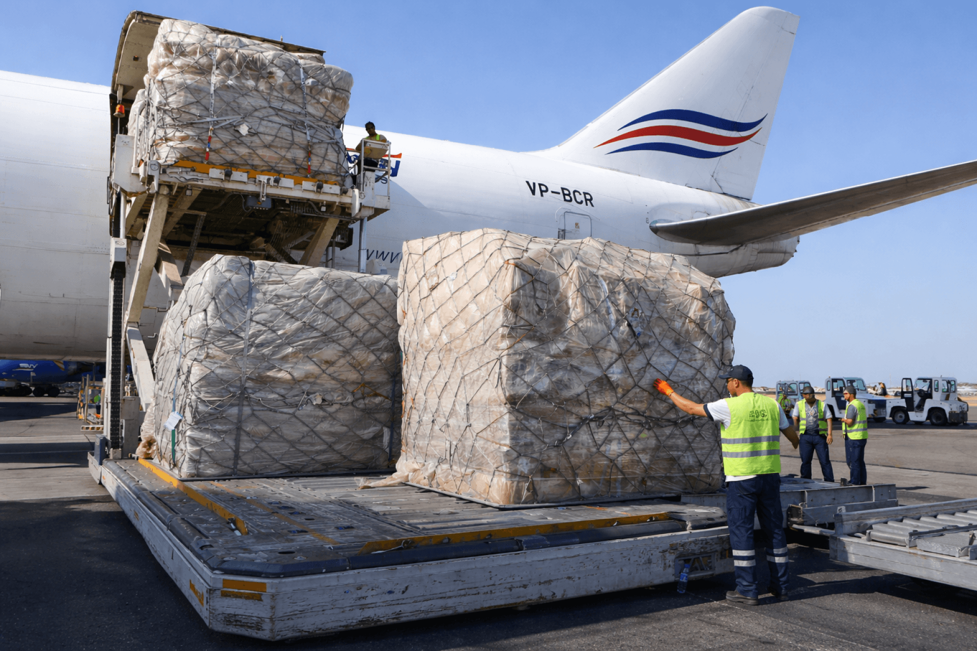 PHARMACEUTICAL AIR CHARTER FOR TIME-CRITICAL SHIPMENTS