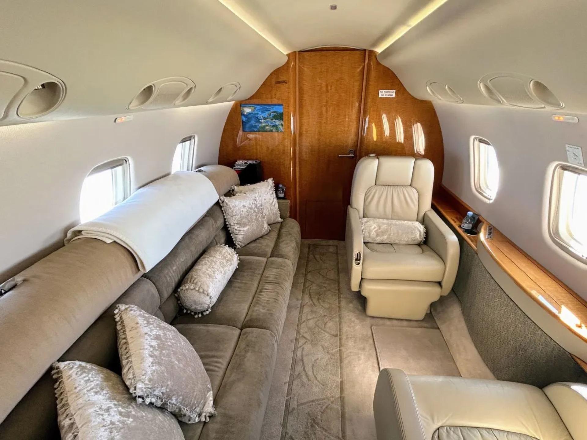 Private Aviation Becomes a High-Pressure Logistics Network