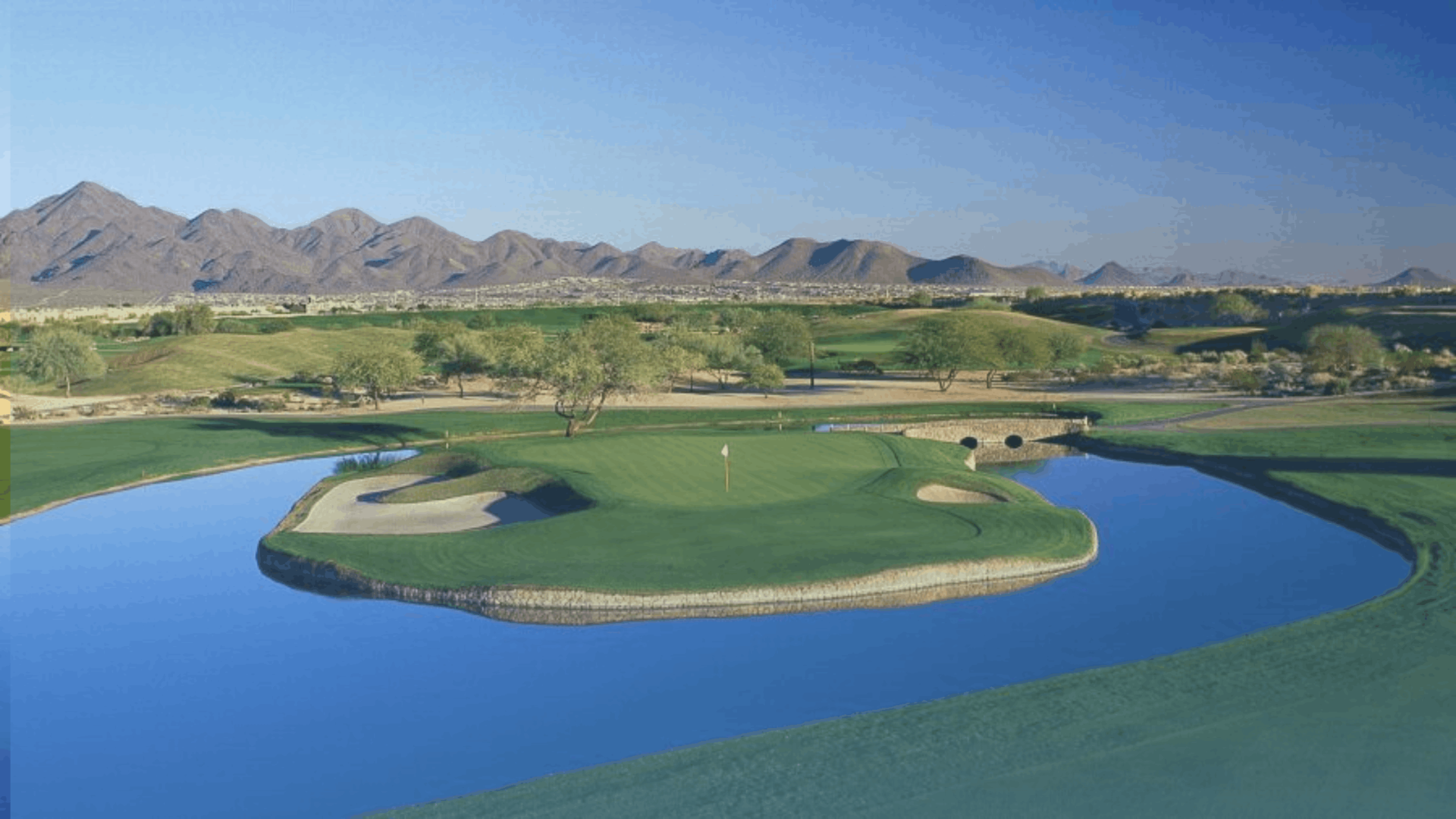 Why Scottsdale Is a Favorite Private Jet Destination?