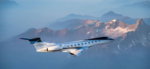 G700